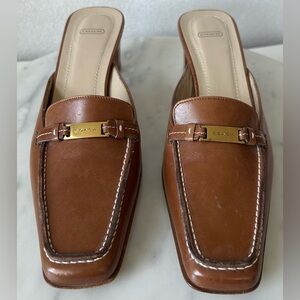 COACH VINTAGE NINA MULES Sz. 6B. ABSOLUTELY BEAUTIFUL SHOE. WORN ONCE ONLY!